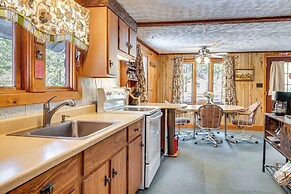 2 Mi to Ossipee Lake: Forest-view Sanctuary!