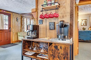 2 Mi to Ossipee Lake: Forest-view Sanctuary!