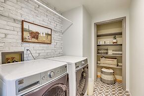 Family-friendly Home w/ Fire Pit in Bend!