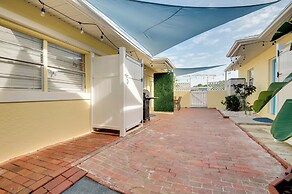 Walk to Beach: Dog-friendly Gem in Cocoa Beach!