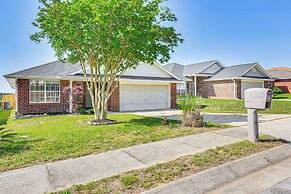 Outdoor Entertaining Space: Family Home in Milton