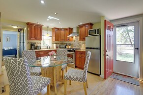 Swan River Views, BBQ Ready: West Dennis Home