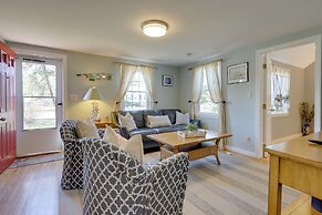 Swan River Views, BBQ Ready: West Dennis Home