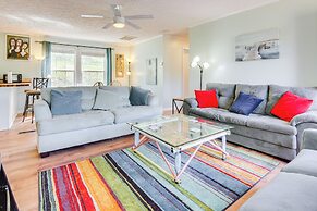 6 Mi to Blue Ridge Parkway: Home w/ Deck & Views!