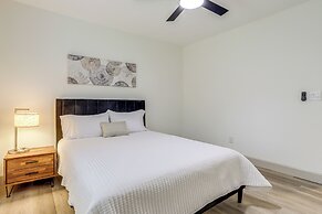 < 1 Mi to Main St & Amphitheater: Woodstock Home!