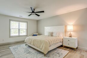 < 1 Mi to Main St & Amphitheater: Woodstock Home!