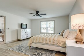 < 1 Mi to Main St & Amphitheater: Woodstock Home!