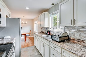 3 Mi to Dtwn Saginaw: Spacious & Updated Home!