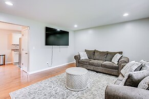 3 Mi to Dtwn Saginaw: Spacious & Updated Home!