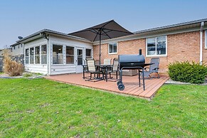 3 Mi to Dtwn Saginaw: Spacious & Updated Home!