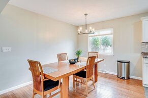 3 Mi to Dtwn Saginaw: Spacious & Updated Home!