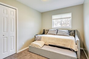 3 Mi to Dtwn Saginaw: Spacious & Updated Home!