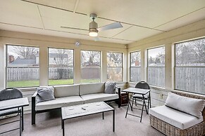3 Mi to Dtwn Saginaw: Spacious & Updated Home!