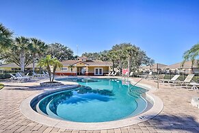 Pool Access: Family-friendly Poinciana Condo!