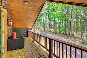 3 Mi to Marina: Cabin w/ Hot Tub in Byrdstown!