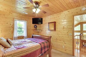 3 Mi to Marina: Cabin w/ Hot Tub in Byrdstown!