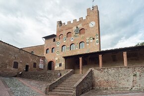 Villa in Tuscany With Pool Near Certaldo