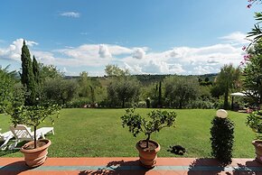 Villa in Tuscany With Pool Near Certaldo