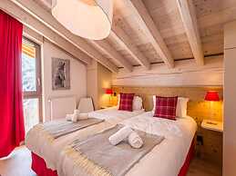 Apartment in La Rosiere With Ski Access