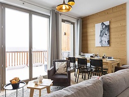 Apartment in La Rosiere With Ski Access