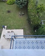 VILLA OLINDA 4 BED with huge garden