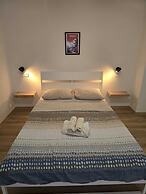 VILLA OLINDA 4 BED with huge garden