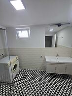 VILLA OLINDA 4 BED with huge garden