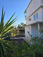 VILLA OLINDA 4 BED with huge garden