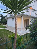 VILLA OLINDA 4 BED with huge garden