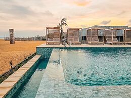 MIADJOE BEACH RESORT