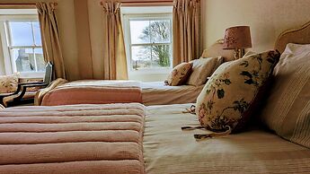 Britannia House Vintage B&B Cornwall