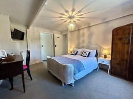 Britannia House Vintage B&B Cornwall