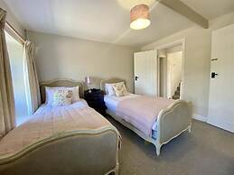 Britannia House Vintage B&B Cornwall