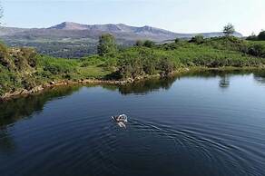 Sleep 4-5 Family Cottage - Petok, Parking,gameroom