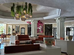 Golf Residence- Family Only