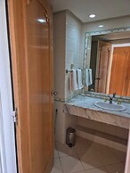 Golf Residence- Family Only