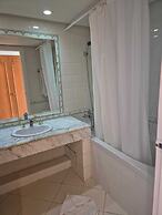 Golf Residence- Family Only