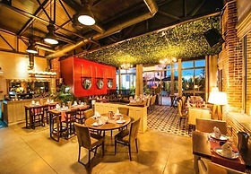 Golf Residence- Family Only