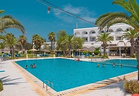 Golf Residence- Family Only