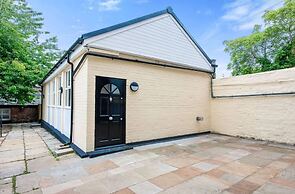 The Coach House by Elite