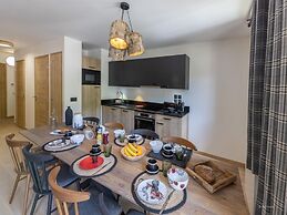Apartment in Chantemerle Near Ski Slopes