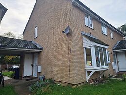 2 Bedrooms, Close to Milton Park & Science Park