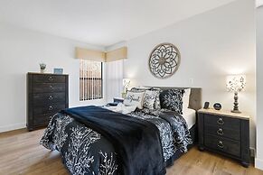 X Template House in Prescott