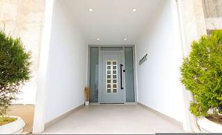 Beach Apartment 01 in Durr s