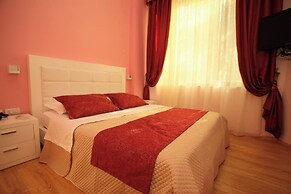 White City  Hotel & Restaurant