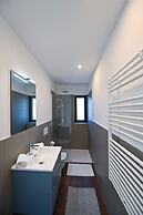 Lugano Suite Modern Concept 4