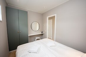 Houseboat in Sneek With Lake Views