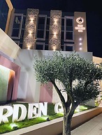 Hotel & Restaurant Grand White City