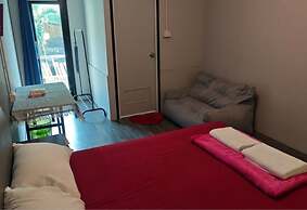 Disco Zoo Bar and Hostel