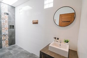 Villa Niji - 3BR Villa with Pool Seseh